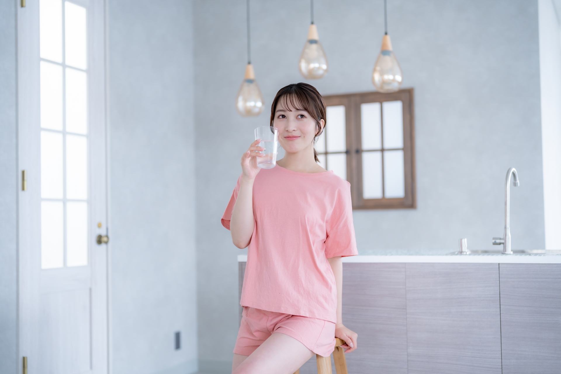 ダイエットする女性